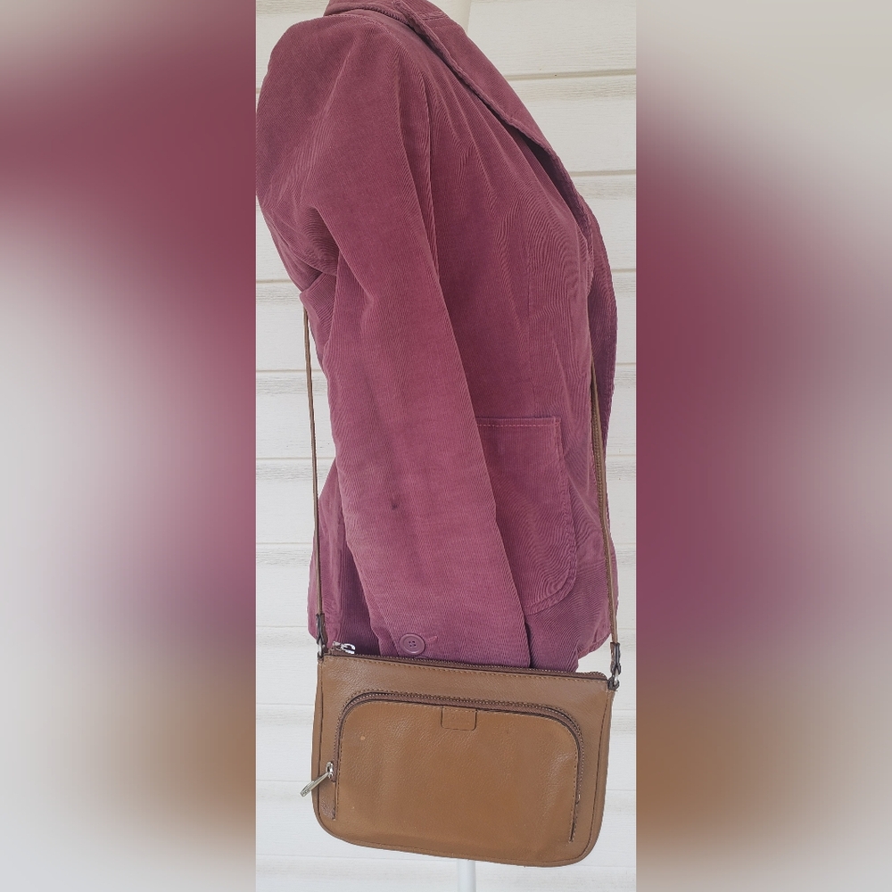 90's FOSSIL Tan Crossbody Cow Hide Leather Bag!!!! - Picture 2 of 16